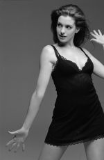 Best from the Past - ANNE HATHAWAY for Vanity Fair Magazine, July 2004