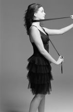Best from the Past - ANNE HATHAWAY for Vanity Fair Magazine, July 2004