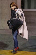 CANDACE CAMERON BURE at Vancouver International Airport 02/12/2017