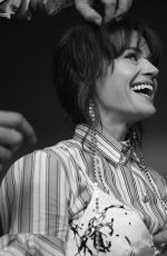 CARLA GUGINO in Schon Magazine, February 2017