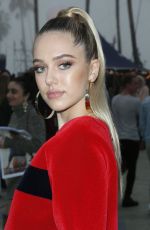 DELILAH HAMLIN at Tommyland Tommy Hilfiger Spring 2017 Fashion Show in Venice 02/08/2017