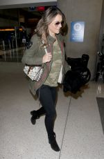 ELIZABETH HURLEY at Los Angeles International Airport 02/20/2017