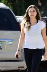 ELIZABETH OLSEN arrives at a Gym in Los Angeles 02/03/2017