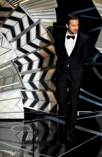 EMMA STONE  Wins 2017 Oscar for Actress in a Leading Role 02/26/2017