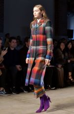 GIGI HADID at Missoni Fashion Show at Milan Fashion Week 02/25/2017