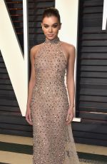 HAILEE STEINFELD at 2017 Vanity Fair Oscar Party in Beverly Hills 02/26/2017