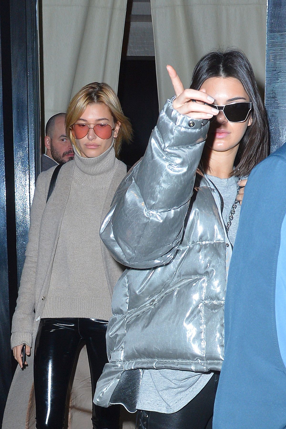 HAILEY BALDWIN and KENDALL JENNER Out for Lunch in New York 02/12/2017 HAILEY BALDWIN and KENDALL JENNER Out for Lunch in New York 02/12/2017