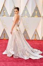 HAILEE STEINFELD at 89th Annual Academy Awards in Hollywood 02/26/2017