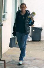 JENNIFER GARNER Out in Beverly Hills 02/03/2017