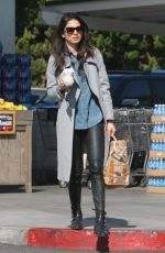 JESSICA GOMES Shopping at Bristol Farms in West Hollywood 02/25/2017