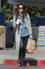 JESSICA GOMES Shopping at Bristol Farms in West Hollywood 02/25/2017