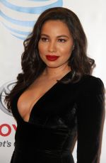 JURNEE SMOLLETT ar 48th Naacp Image Awards in Pasadena 02/11/2017