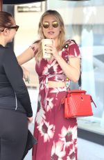 KATE HUDSON out for Lunch in West Hollywood 02/13/2017