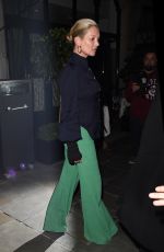 KATE MOSS Leaves Scott