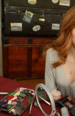 KATHERINE MCNAMARA Touches Up with Her Must-have Bareminerals Original Foundation01/31/2017