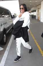 KELLY ROWLAND at Los Angeles International Airport 02/01/2017