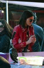 KENDALL JENNER Shopping in Portobello Road Market in Notting Hill 02/18/2017