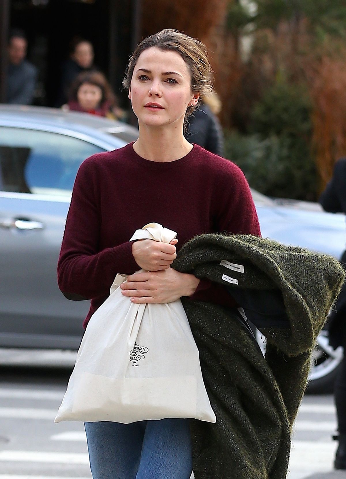 KERI RUSSELL Out and About in New York 02/02/2017 KERI RUSSELL Out and About in New York 02/02/2017
