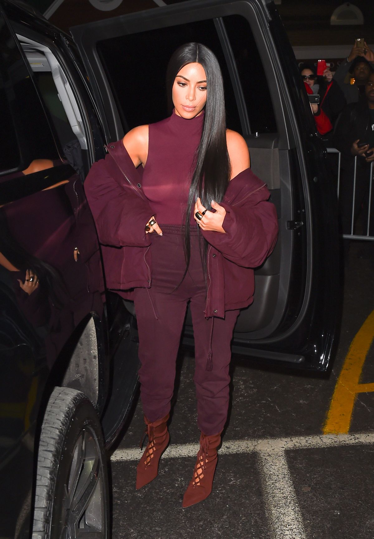 KIM KARDASHIAM Out and About in New York 02/15/2017 – HawtCelebs