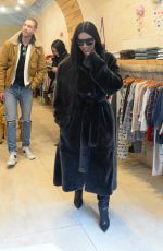KIM KARDASHIAN Out Shopping in New York 02/01/2017