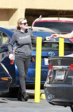 KIRSTEN DENTIST Leaves a Dentist Office in Los Angeles 02/22/2017