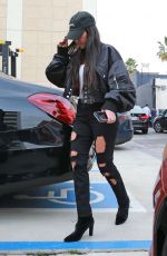 KOURTNEY KARDASHIAN Out in Los Angeles 02/02/2017