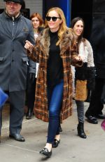 LESLIE MANN Arrives at Good Morning America in New York 01/31/2017