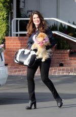LISA VANDERPUMP Out and About in Beverly Hills 02/01/2017