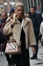 MICHELLE HUNZIKER Out Shopping in Milan 02/03/2017