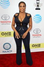 NIECY NASH ar 48th Naacp Image Awards in Pasadena 02/11/2017
