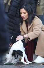 OLIVIA MUNN on the Set of 