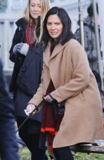 OLIVIA MUNN on the Set of 