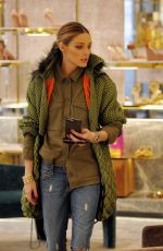 OLIVIA PALERMO Out Shopping in Milan 02/25/2017