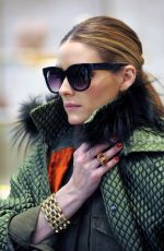 OLIVIA PALERMO Out Shopping in Milan 02/25/2017