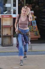 PARIS JACKSON Out Shopping in Los Angeles 02/15/2017