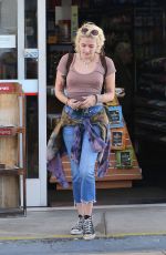 PARIS JACKSON Out Shopping in Los Angeles 02/15/2017