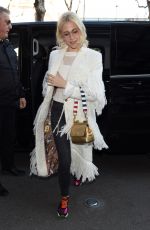 PIXIE LOTT Out and About in Milan 02/25/2017