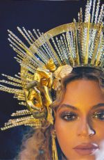 Pregnant BEYONCE Performs at 2017 Grammy Awards in Los Angeles 02/12/2017