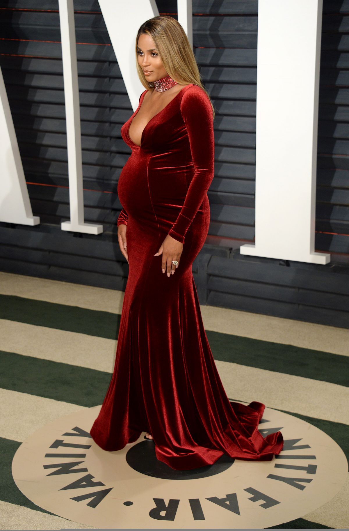 Pregnant Ciara At 2017 Vanity Fair Oscar Party In Beverly Hills 02 26 2017 Hawtcelebs