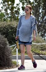 Pregnant NATALIE PORTMAN Out Hikinig in Los Feliz 02/15/2017