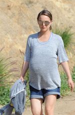 Pregnant NATALIE PORTMAN Out Hikinig in Los Feliz 02/15/2017
