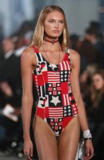 ROMEE STRIJD at Tommyland Tommy Hilfiger Spring 2017 Fashion Show in Venice 02/08/2017