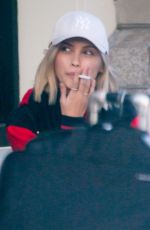 SARAH ELLEN Out Smoking in New York 02/18/2017