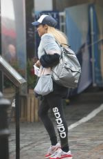 SARAH-JANE CRAWFORD Out in London 02/08/2017