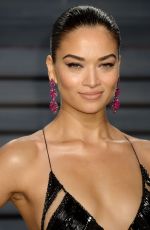 SHANINA SHAIK at 2017 Vanity Fair Oscar Party in Beverly Hills 02/26/2017