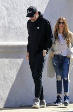 SOFIA VERGARA and Joe Manganiello Out for for Llunch in Los Angeles 02/13/2017