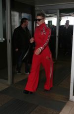 STACY FERGIE FERGUSON at Linate Airport in Milan 02/25/2017