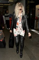 STACY FERGIE FERGUSON at Los Angeles International Airport 02/06/2017