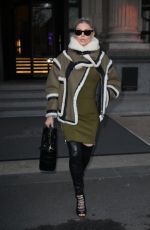 STACY FERGIE FERGUSON Out and About in Milan 02/23/2017