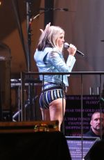 STACY FERGIE FERGUSON Performs at Tommy Hilfiger Fashion Show in Venice 02/08/2017